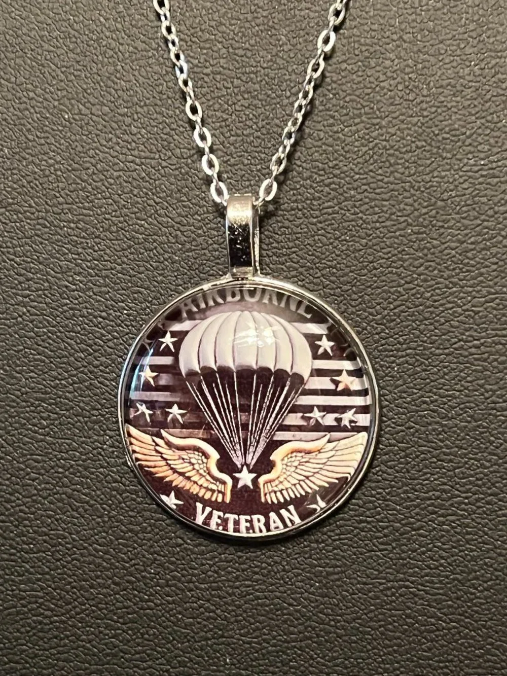 Airborne Veteran Bubble Pendant Necklace (386)